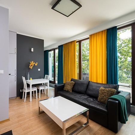 Ochota Deluxe Apartment Warsaw Exterior photo